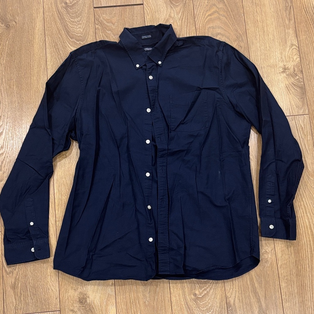GAP Men's Dark Blue Casual Button-Down Shirt